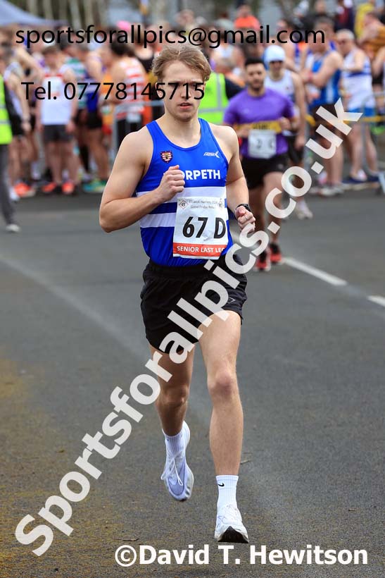 Senior mens 2024 Elswick Harriers Good Friday Relays, Newburn, Newcastle Upon Tyne  Photo: David T. Hewitson/Sports for All Pics